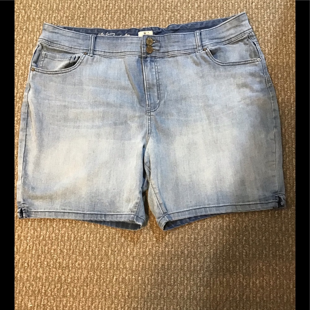 Plus Size Pennington’s D/C Jeans shorts